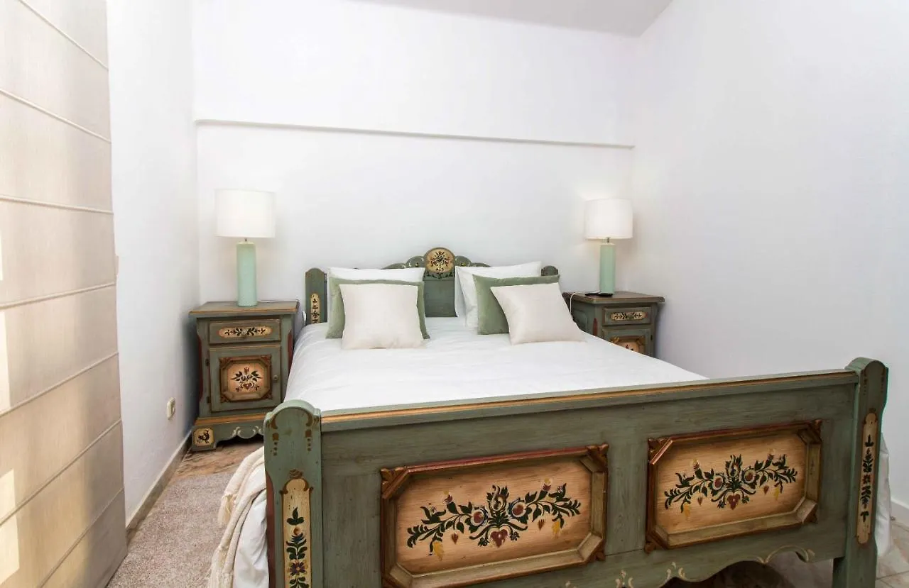 Villa Algarve Sun House - Pool & Bbq & Privat Garden Albufeira